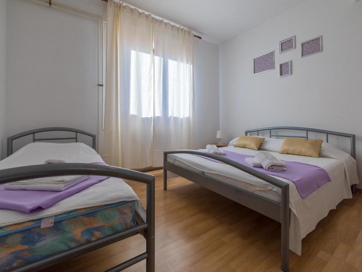 Apartment Roni Crikvenica Eksteriør bilde