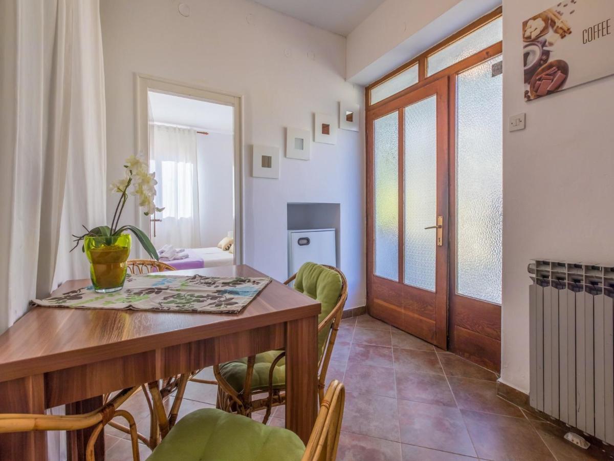 Apartment Roni Crikvenica Eksteriør bilde
